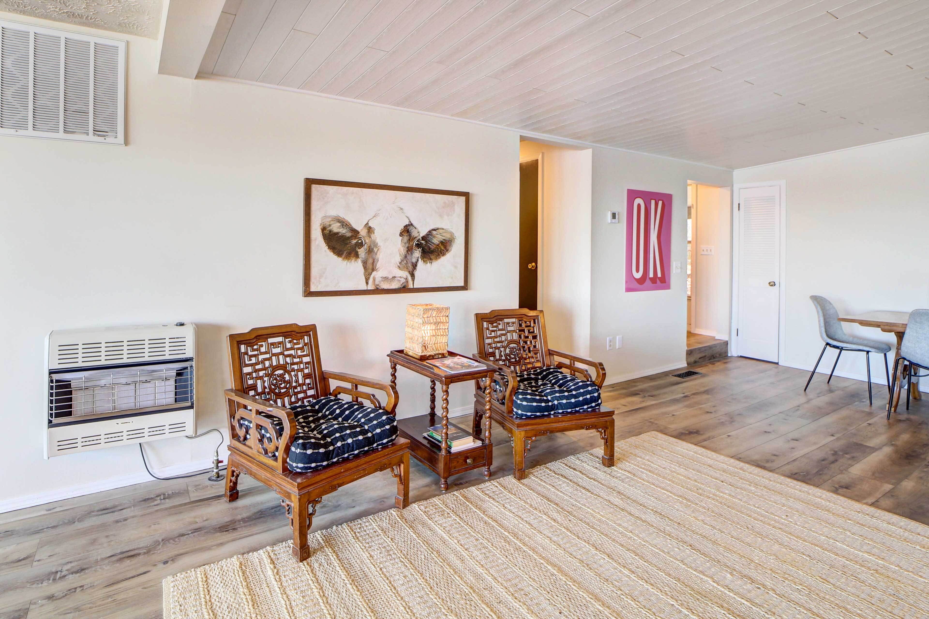 House (2 Bedrooms) | Interior