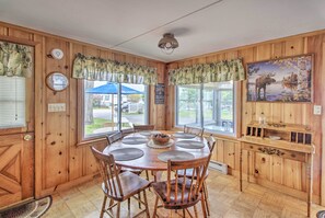Cottage (2 Bedrooms) | Interior