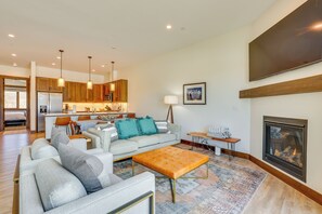 Apartment (4 Bedrooms) | Interior - Modern Fraser Townhome w/ Private Hot Tub & Decks! (Fraser)