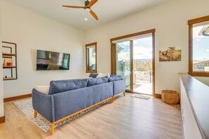 Apartment (4 Bedrooms) | Interior - Modern Fraser Townhome w/ Private Hot Tub & Decks! (Fraser)