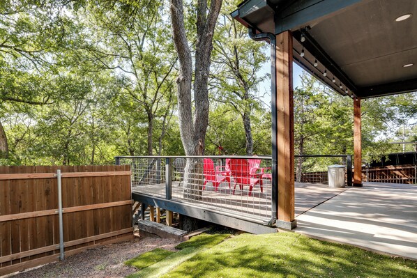 Interior - 1 Mi to Boating & Beaches: Lake Texoma Getaway (Pottsboro)