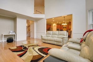 Interior - Spacious Cary Home 21 Mi to Downtown Raleigh! (Cary)
