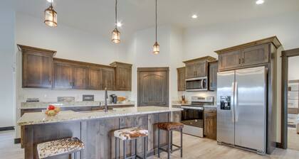 1 Mi to Beaverhead River: Mtn-view Dillon Retreat