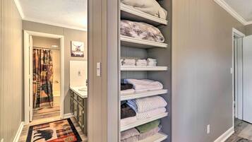 Casa (3 Bedrooms) | Interior