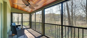 Spacious Prospect Cottage w/ Deck & Scenic Views
