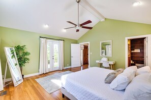 Cottage (3 Bedrooms) | Interior - Spacious Prospect Cottage w/ Deck & Scenic Views (Prospect)