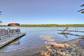 Talo (4 Bedrooms) | Sisätilat