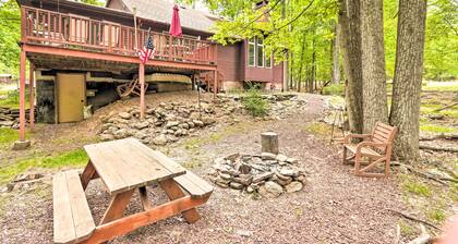 Relaxing Eagle Rock Resort Home - 1 Block to Lake!