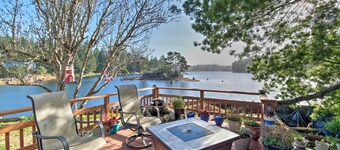 Waterfront North Bend Home: 9 Miles Into Town