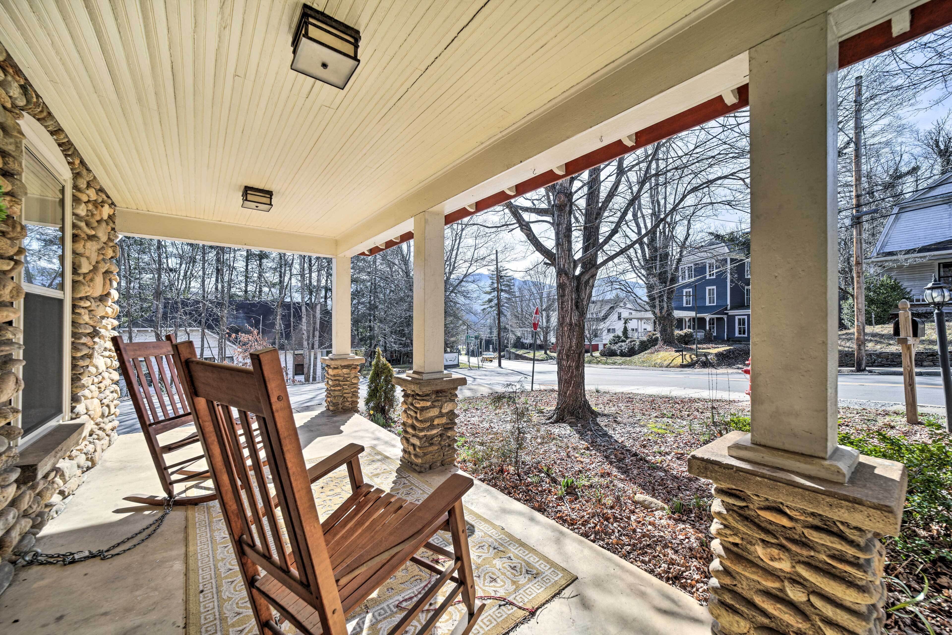 Quaint Home w/ Porch in Downtown Waynesville!