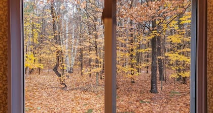 Secluded Bear Lake Getaway w/ Fire Pit & Porch!