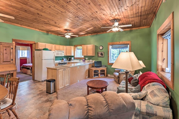 Cottage (2 Bedrooms) | Interior - Secluded Bear Lake Getaway w/ Fire Pit & Porch! (Bear Lake)