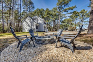 House (5 Bedrooms) | Interior