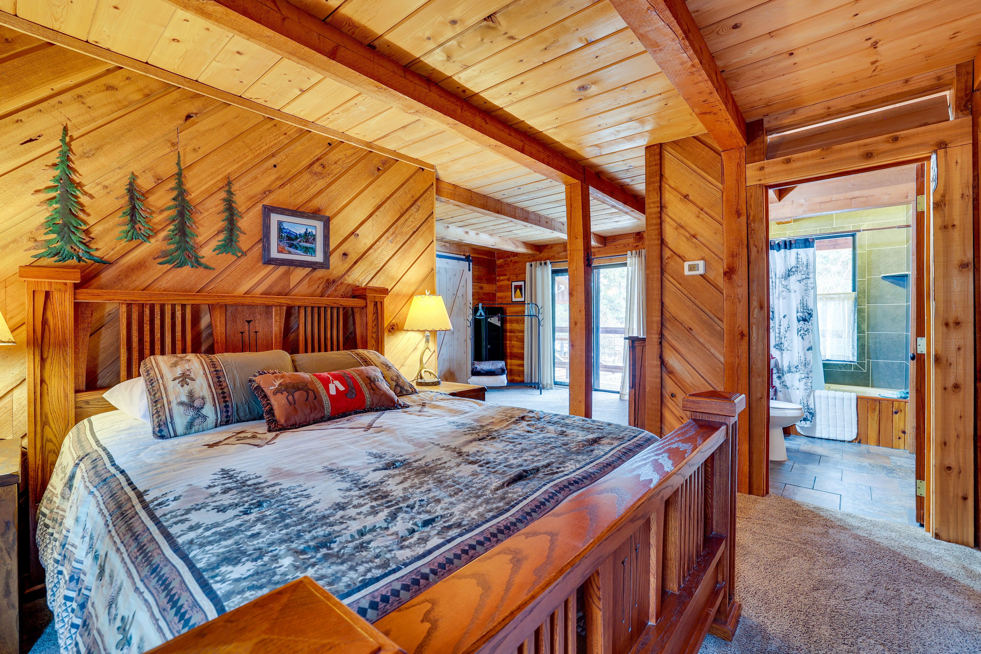 Serene Nature Getaway w/ Deck + Pool Access!