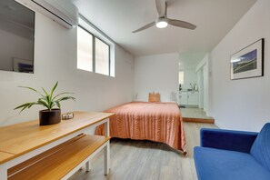 Leilighet (0 Bedroom) | Strykejern/-brett og sengetøy