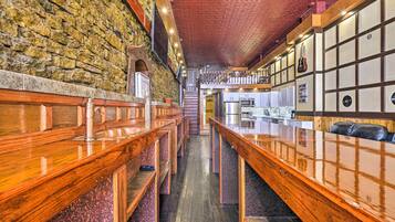 House (1 Bedroom) | Interior