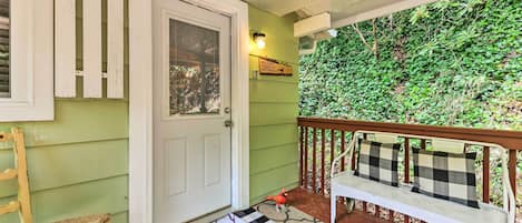 Cottage (2 Bedrooms) | Interior