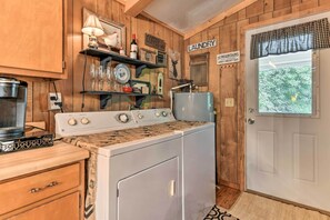 Cottage (2 Bedrooms) | Interior