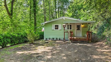 Cottage (2 Bedrooms) | Interior