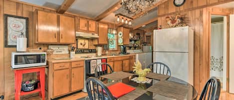 Cottage (2 Bedrooms) | Interior