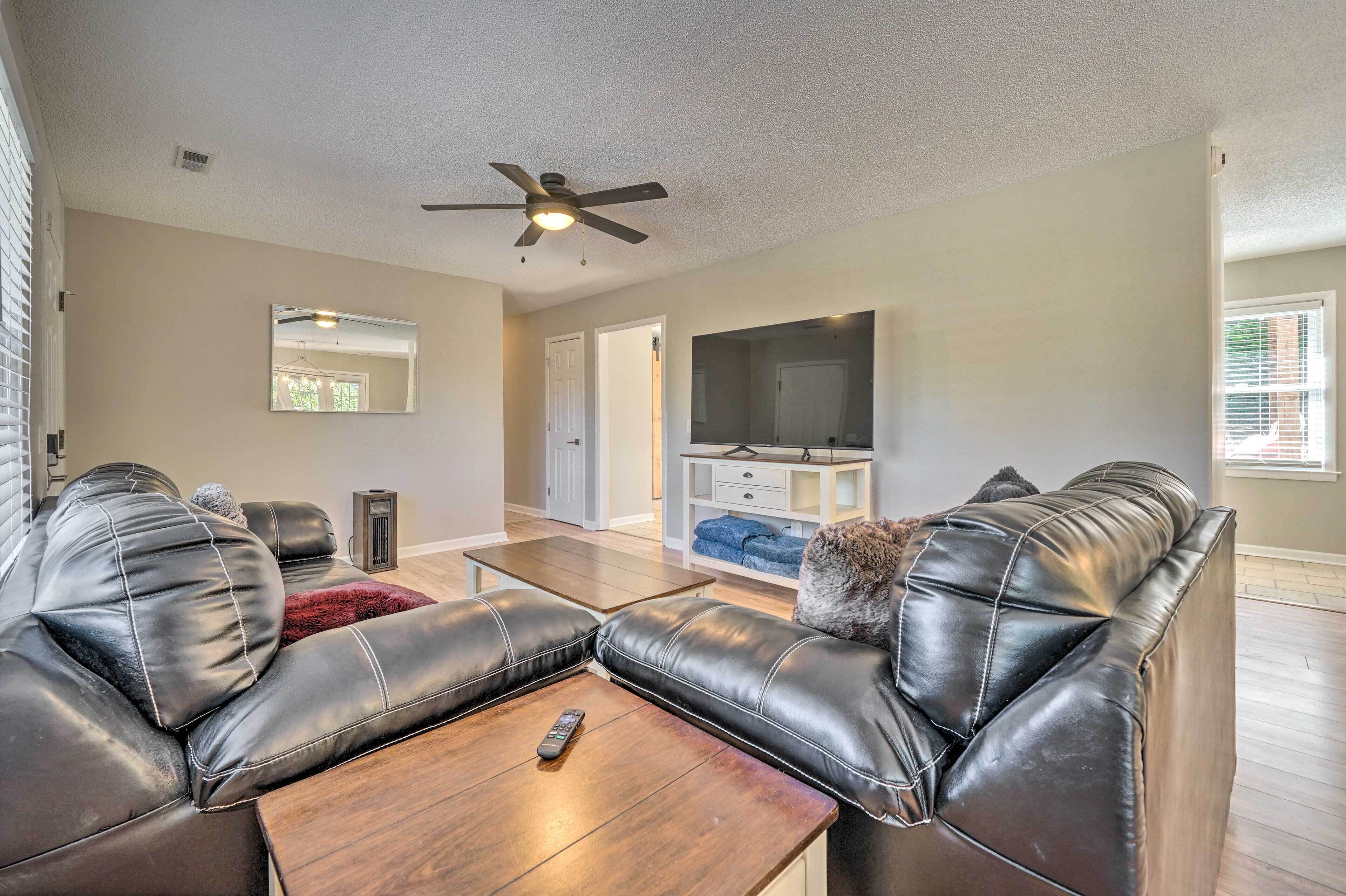 Wilmington Home Close to Beach + Boardwalk!