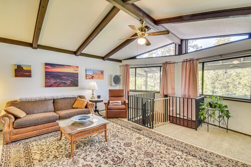 Peaceful Groveland Home w/ Deck + Fire Pit!