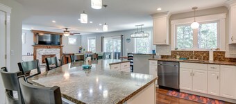 Stunning Wells Home w/ Fire Pit & Porch!