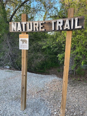 NOTCH ESTATES offers several stunning trails for visitors to explore. - Penthouse at Notch (First Responder Owner) (Reeds Spring)