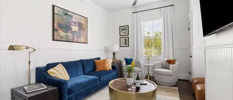 تلفزيون ذكي، كُتُب