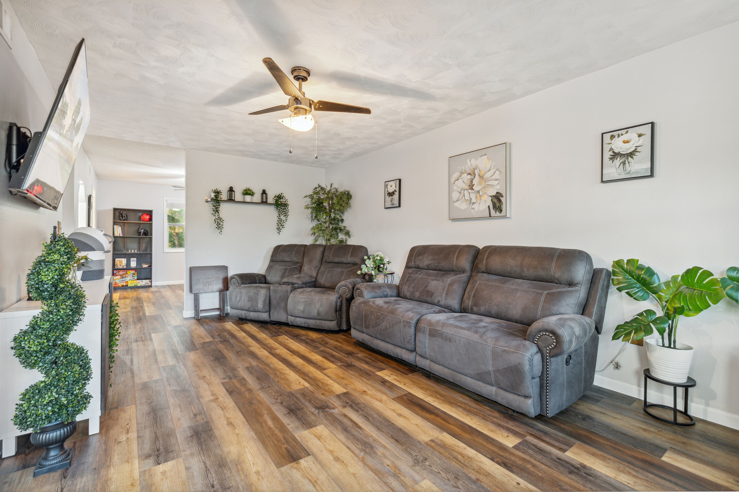 Luxury Stilt Beach House in the Woods! 3/2.5 w/ Stocked Pond & Oasis on 1 ACRE!