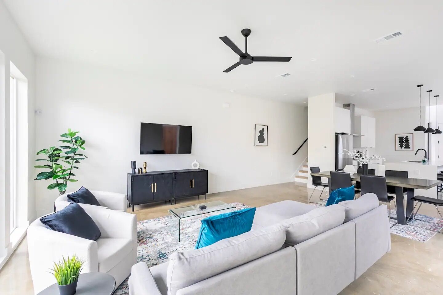 Trinity Luxe: 3BR Downtown Gem! By Bishop Arts, Uptown, Arts & Medical District