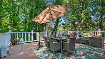 Cottage (2 Bedrooms) | Front of property