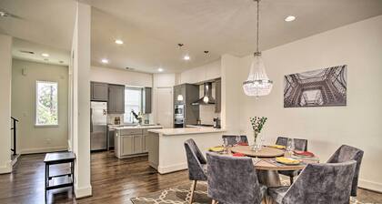 3-story Home Near NRG Stadium, Museums & Nightlife