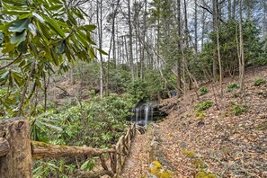 Interior - Beautiful Trillium Home Next to Waterfall! (Cashiers)