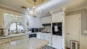 Nhà (2 Bedrooms) | Nội thất