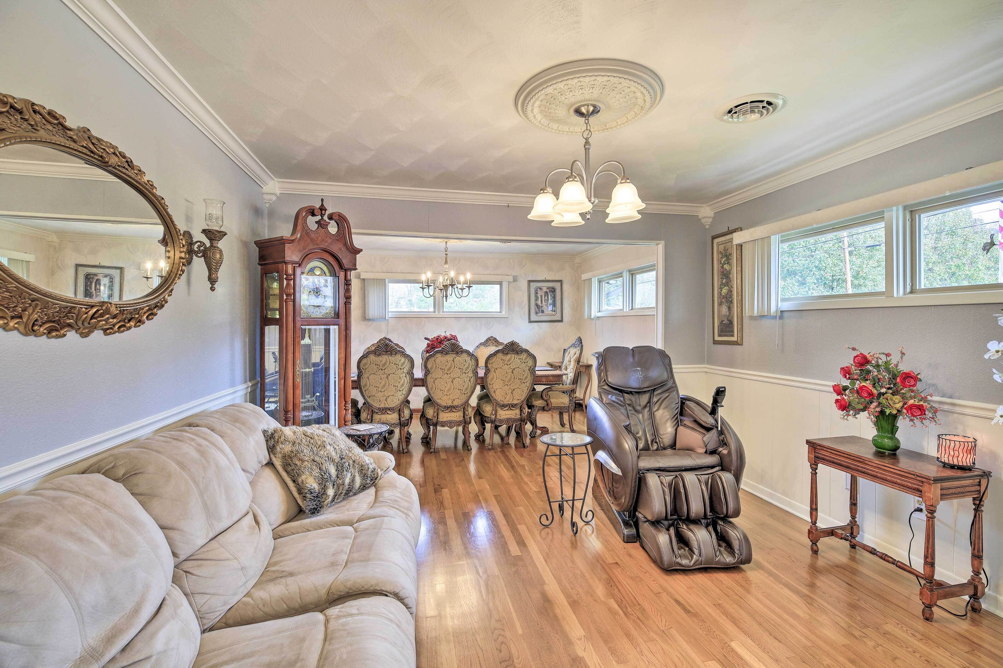 Bristol Retreat w/ Creek Access: 2 Mi to Dtwn