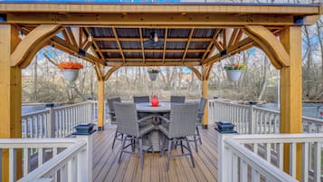 House (2 Bedrooms) | Front of property