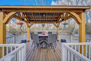 Front of property - Bristol Retreat w/ Creek Access: 2 Mi to Dtwn (Bristol)