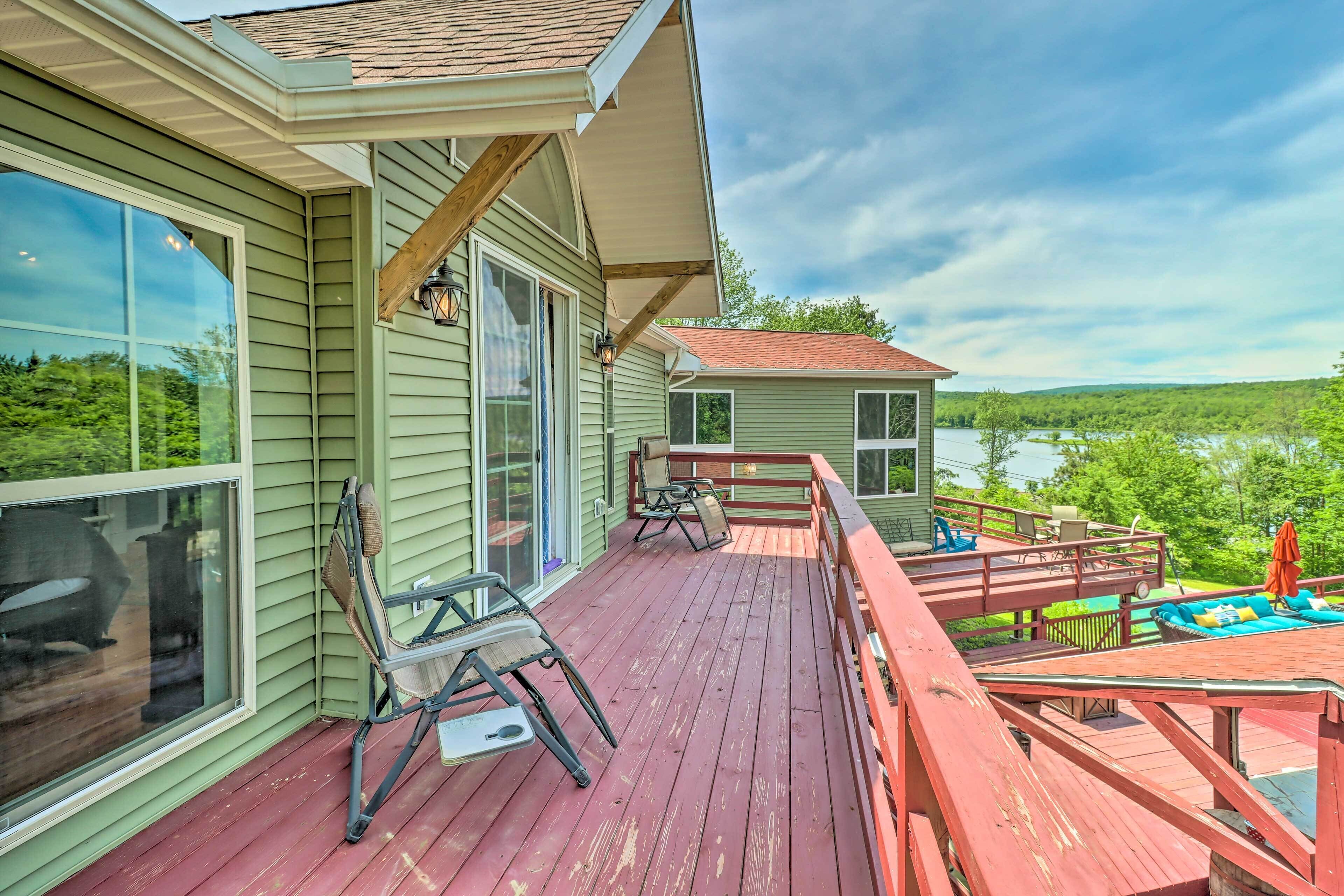 House (5 Bedrooms) | Interior