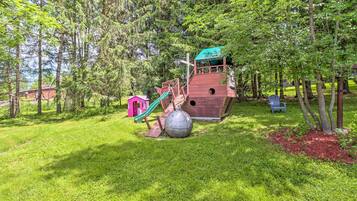 House (5 Bedrooms) | Interior