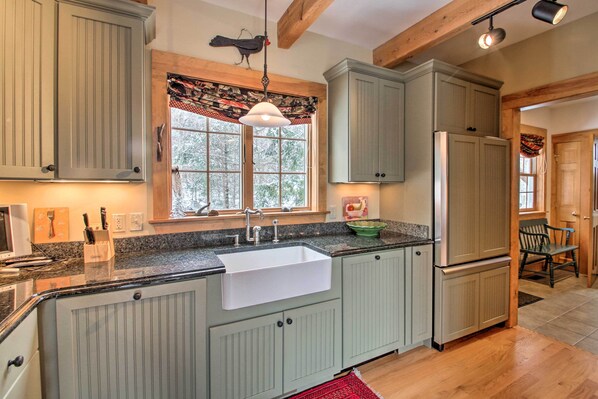 House (3 Bedrooms) | Interior