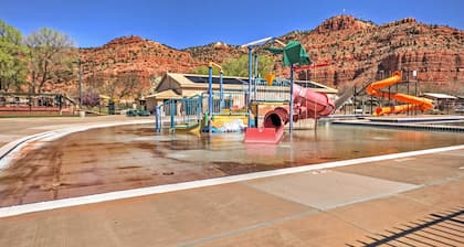 Beautiful Kanab Home w/ Yard - Walk to Restaurants