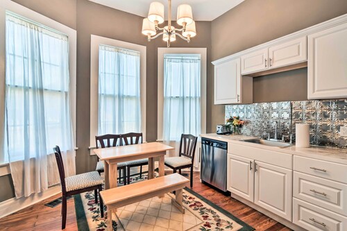 Bright Apartment, Near Vicksburg Military Park!