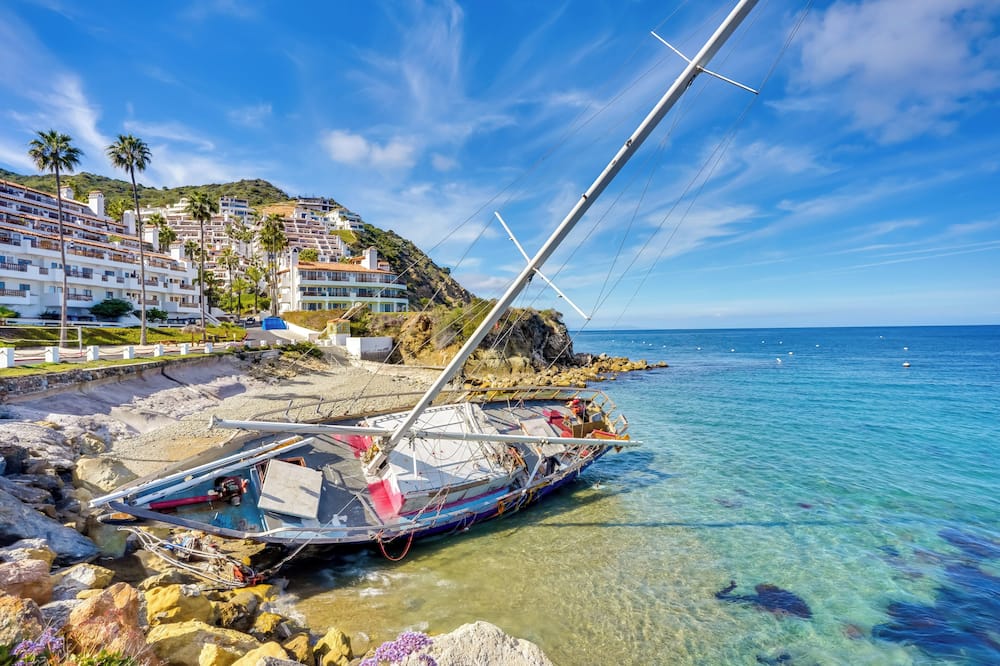 Bright Catalina Island Condo w/ Ocean Views! - Seal Rocks, CA