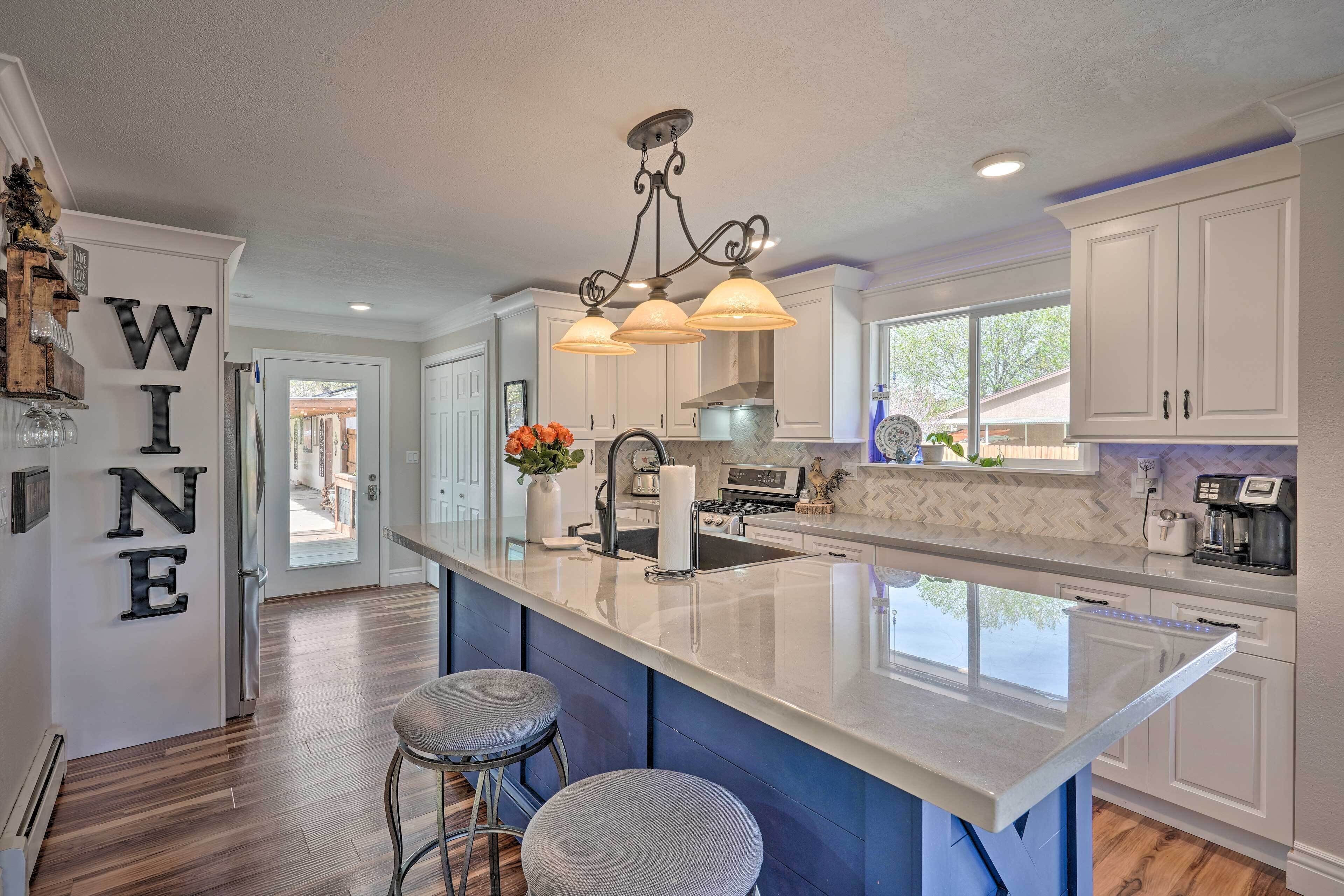 Cañon City Retreat w/ Deck, Grill, & Private Yard!