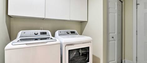 บ้านพัก (4 Bedrooms) | ภายใน