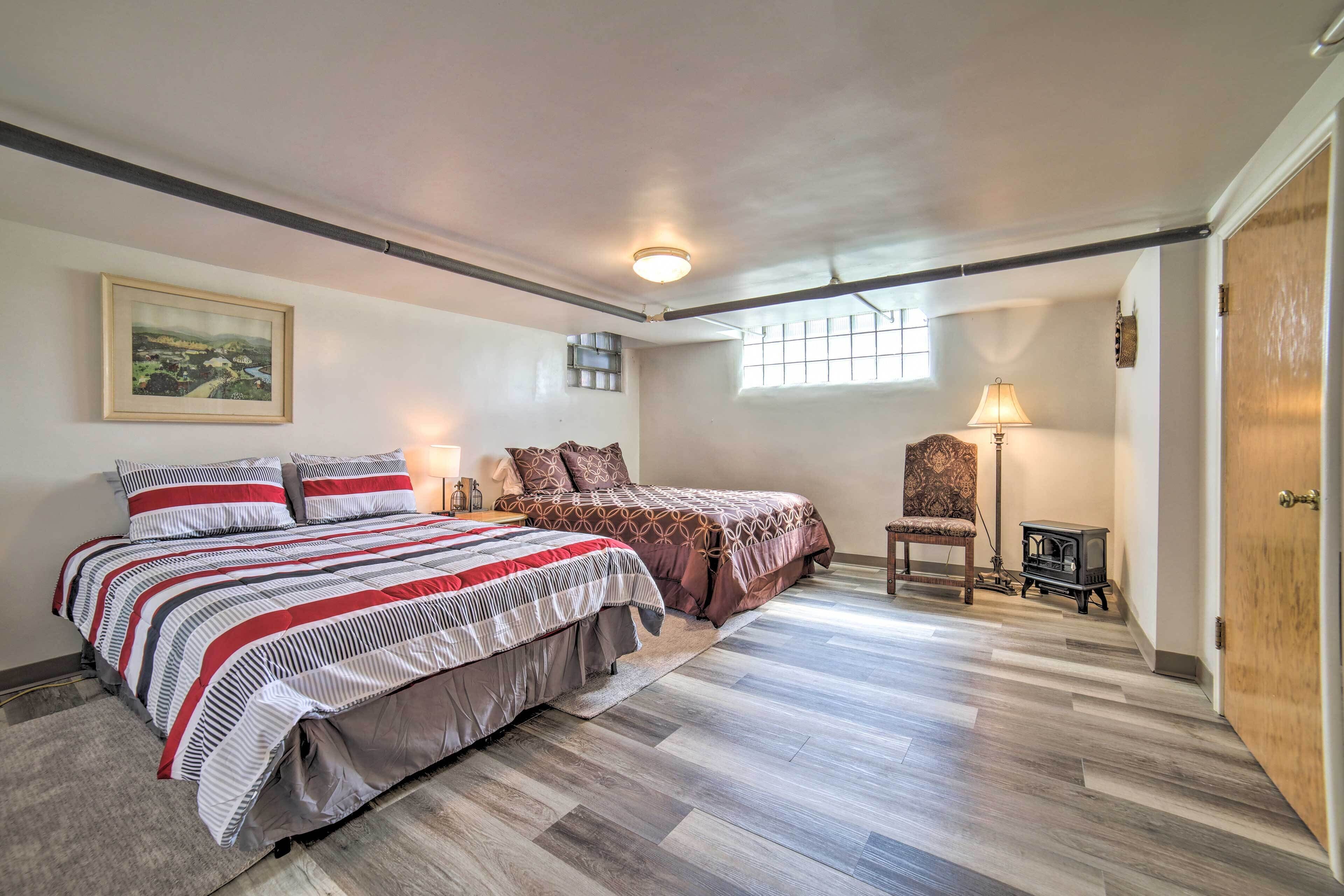 Ashton Escape w/ Yard: 56 Mi to West Yellowstone!