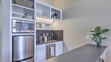 Apartment (1 Bedroom) | Interior