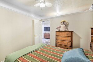 House (3 Bedrooms) | Interior - Blue Ridge Vacation Rental w/ Game Room! (Blue Ridge)