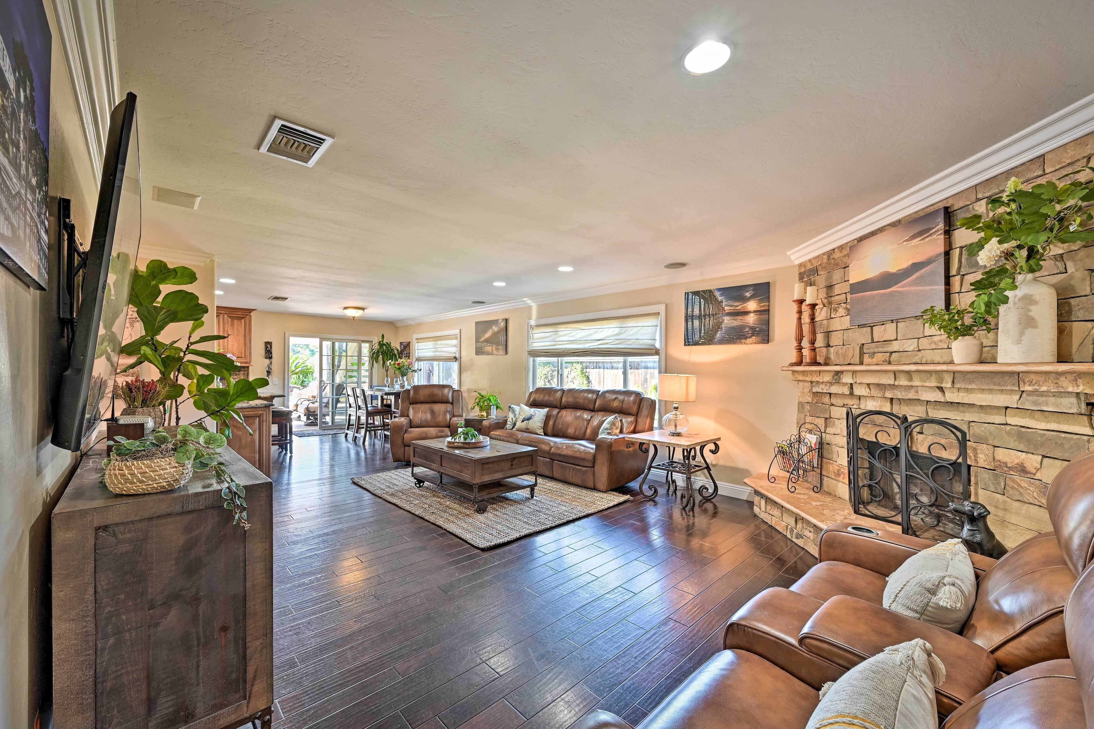 House (3 Bedrooms) | Interior
